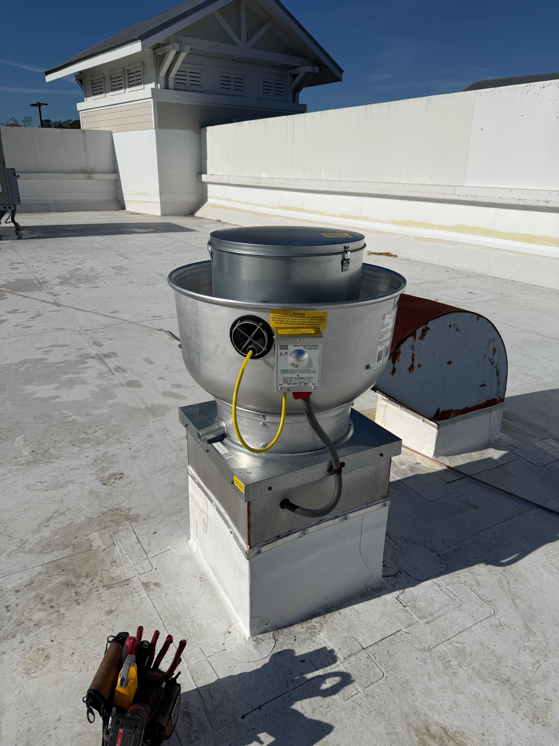 New Exhaust Fan Installation for Enhanced Ventilation image